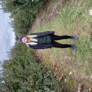 Meet your Posher, Kay-